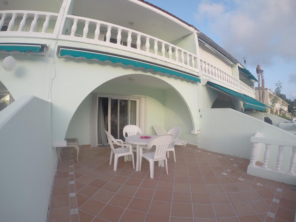Antigua Chiama Italia Villas Jolly Harbour Exterior photo
