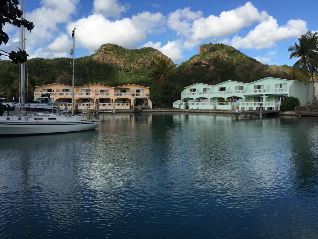 Antigua Chiama Italia Villas Jolly Harbour Room photo